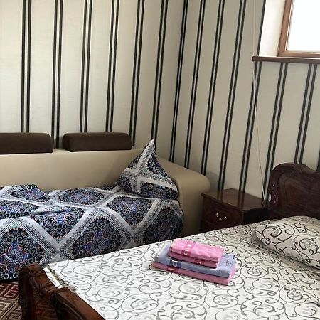 Guest House 777 Turkistan Ngoại thất bức ảnh