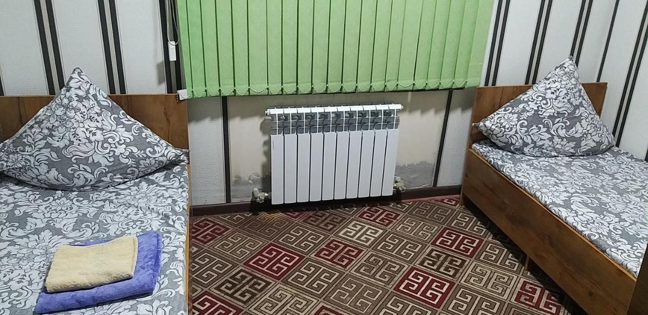 Guest House 777 Turkistan Ngoại thất bức ảnh