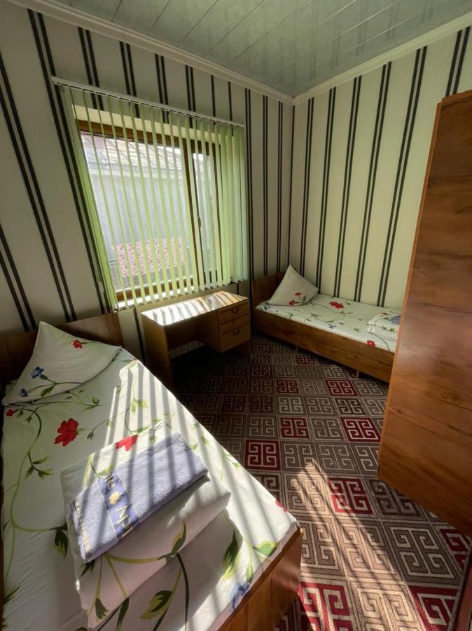 Guest House 777 Turkistan Ngoại thất bức ảnh